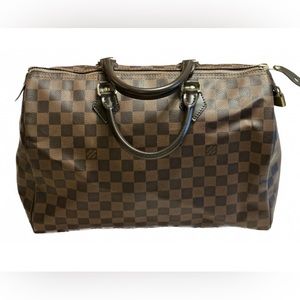 Louis Vuitton Speedy 35 bag